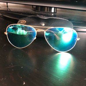 Ray Ban Reflective Aviator Sunglasses